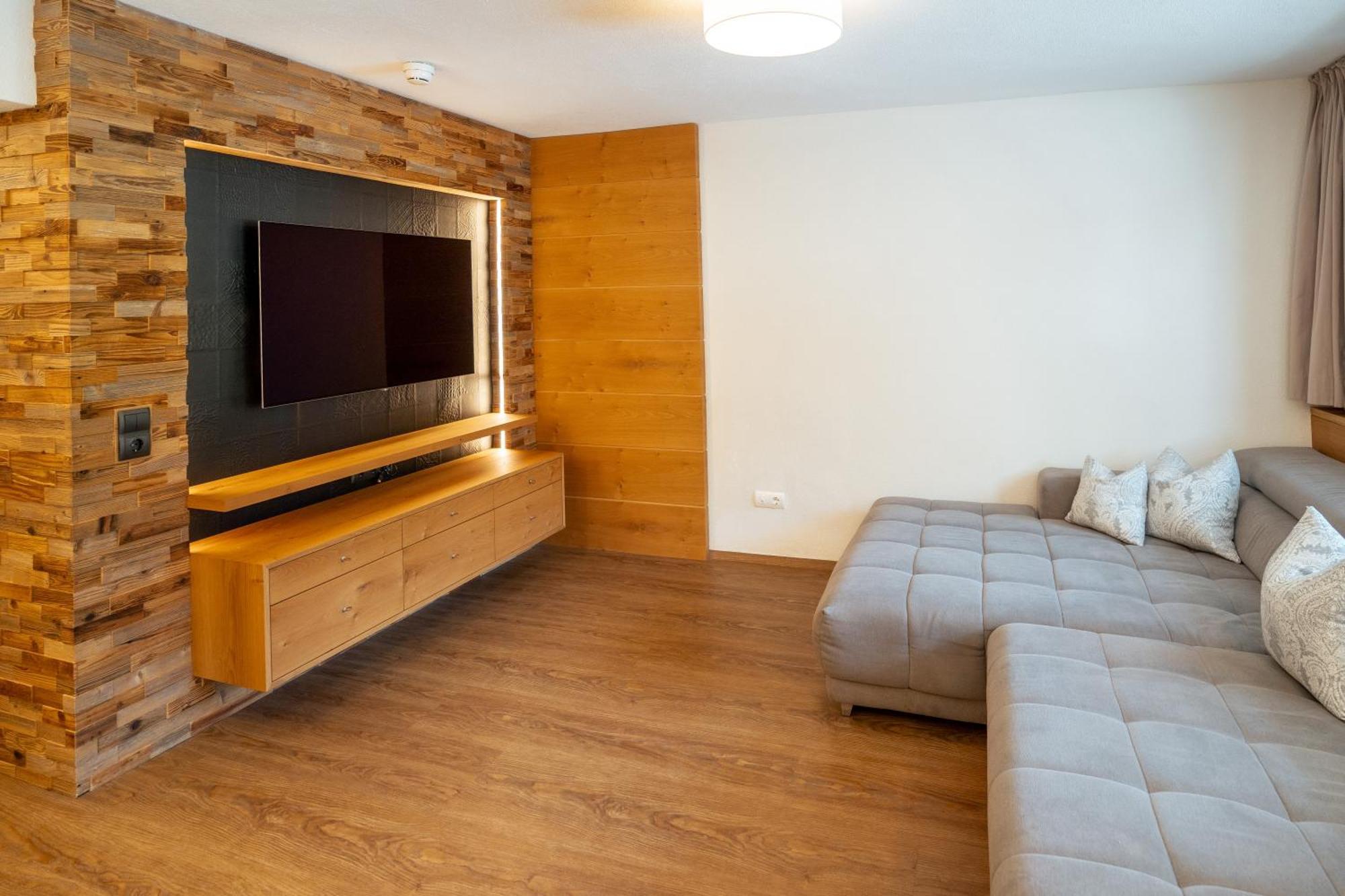 Familotel Kindl Нойштифт-им-Штубайталь Экстерьер фото